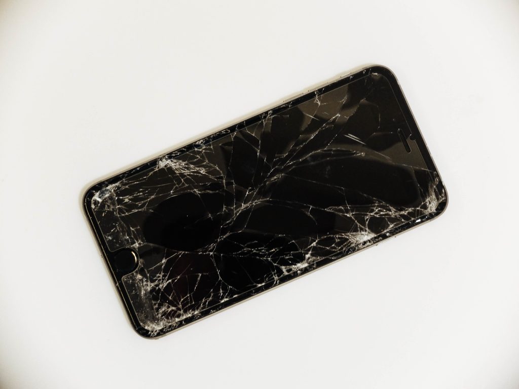 Latest News 4 broken mobile phone 2022 11 08 06 08 58 utc