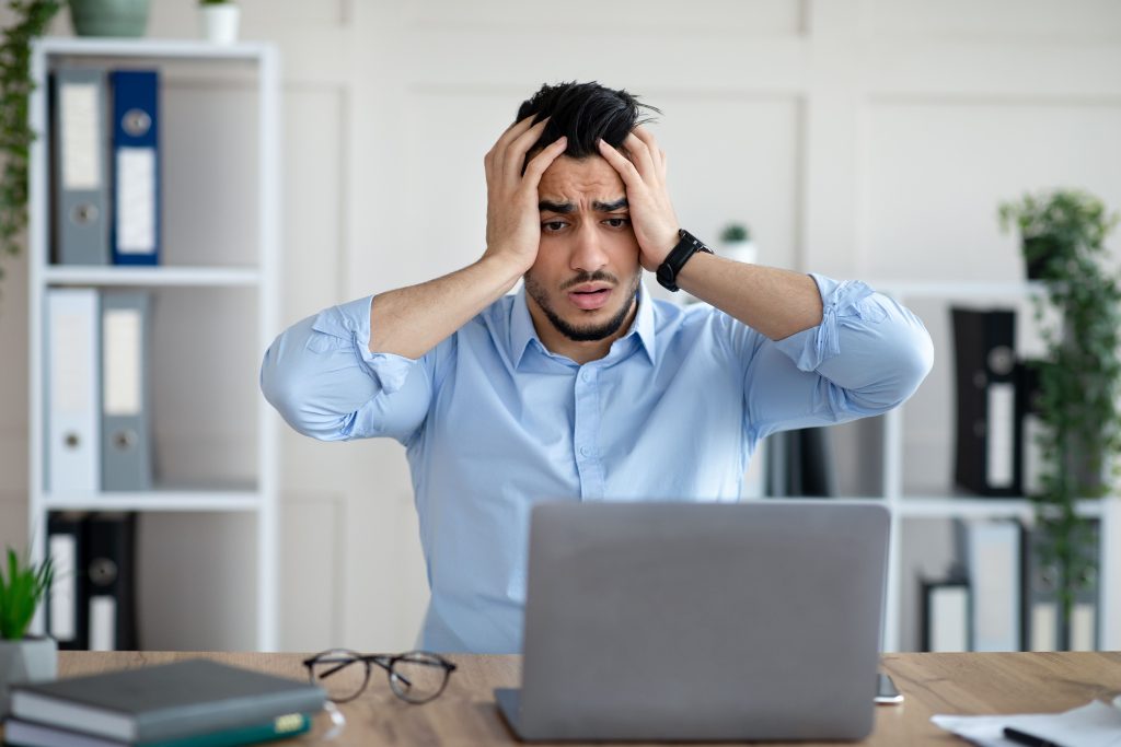 Latest News 4 desperate arab businessman having too much work m 2022 12 16 07 09 14 utc min